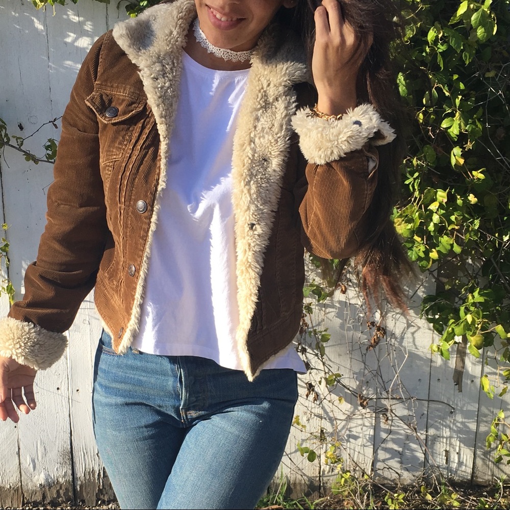 Abercrombie & Fitch Jacket with Faux fur linen